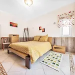 Villa Sunflower